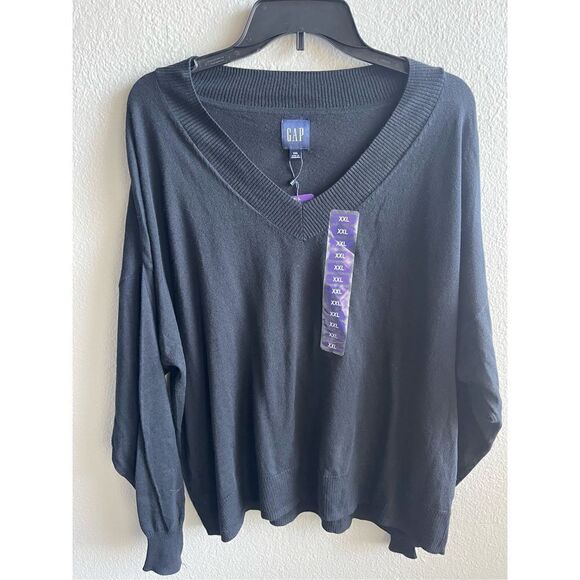 GAP Women’s Lightweight Sweater - Picture 1 of 4